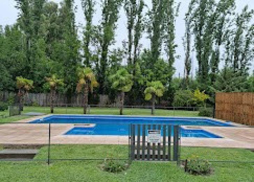 Casa En Venta - 6 Dormitorios 4 Baños - Mendoza