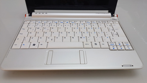 Notebook Acer Aspire One Zg5 Impecável Branco Pérola (Usado)