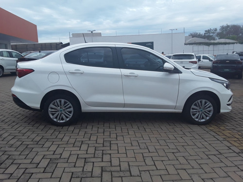 Fiat Cronos 1.3 FIREFLY FLEX DRIVE MANUAL