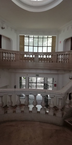 Imagen 9 de 15 de Se Renta Excelente Casa Con Uso De Suelo De 1200 M2 En Insur