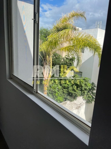 Imagen 5 de 12 de Casa En Venta