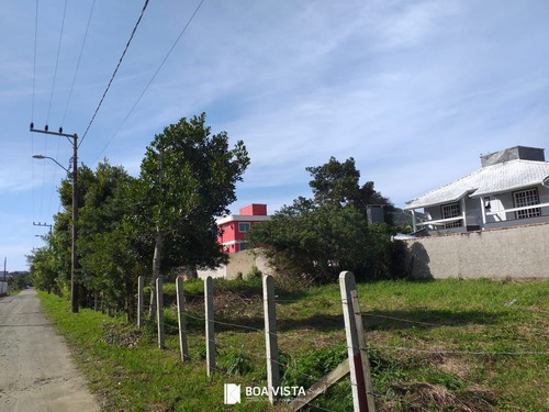 Imagem 1 de 3 de Terreno Na Rua Pescadinha, No Centro De Bombinhas, Com Área Total 1470 M² Com Acesso A Todas As Praias, Bombinha, Sc/cód 663 - Sc - Te0002_boavis