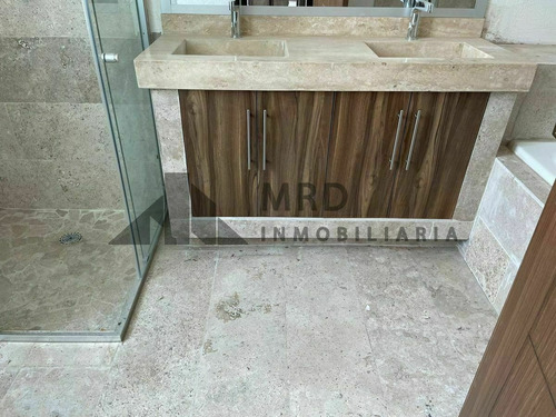 Imagen 23 de 29 de Casa En Venta En Fracc Paseo Del Parque Tres Marias