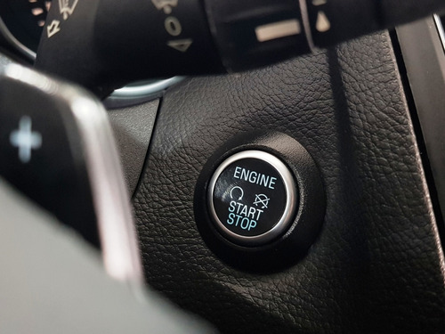 Ford Focus 2.0 TITANIUM 16V FLEX 4P POWERSHIFT