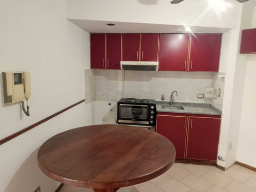 Venta Departamento En Sucre 300 Con Balcón En Morón