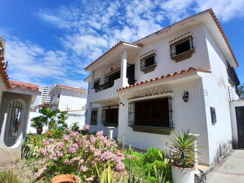 Casa Venta A Remodelar Valles De Camoruco Valencia Carabobo Leida Falcon Lf24-17218