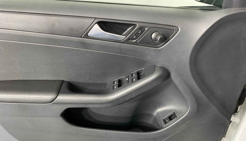 Imagen 8 de 15 de 121313 - Volkswagen Jetta 2015 Con Garantía