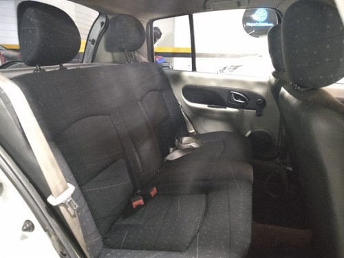 Renault Clio 1.0 Expression 8v Gasolina 4p Manual