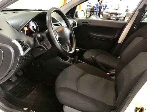 Imagem 7 de 10 de Peugeot 207 - 1.4 Hatch Active Flex