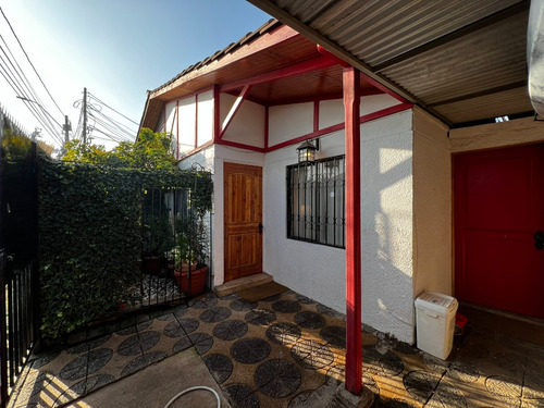 Casa 2 Dorms 2 Baños 144mts2 En Valle Del Sol Puente Alto