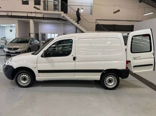 Peugeot Partner 1.6 Hdi Furgon Confort 92