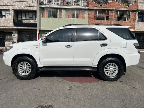 Toyota Fortuner 2.7l 4x4