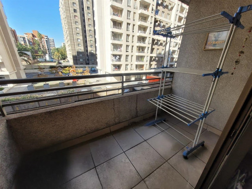 Departamento En Venta De 2 Dorm. En Macul