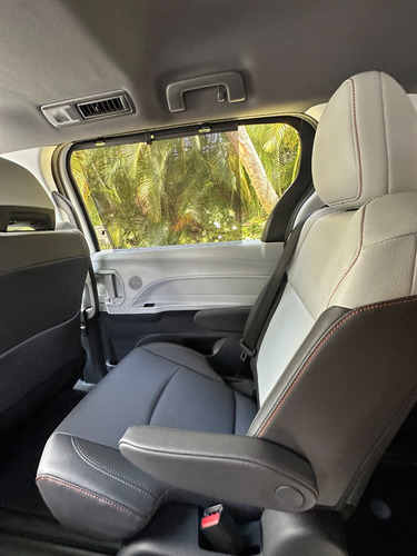 Imagen 6 de 8 de Toyota Sienna Xse 2023