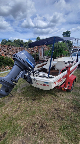 Lancha Marsopa 40hp Power Trim