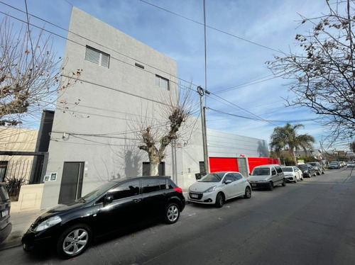 Imagen 4 de 30 de Local Comercial 680 M² Y Dpto Tipo Duplex 4 Amb. - Ramos Mejia