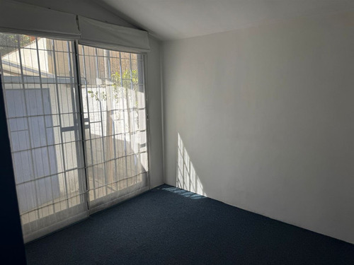 Local Comercial En Arriendo En Vitacura