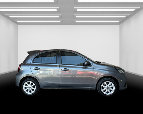 Nissan March 1.6 Advance Mt