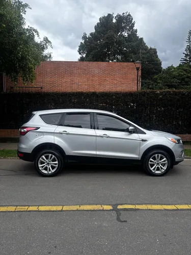 Ford Escape 2.0 Se 245 hp 4x2