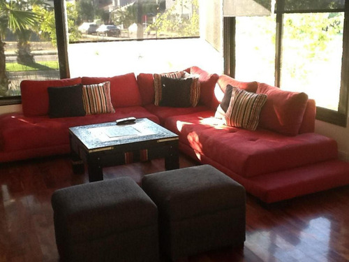 Casa En Alquiler - 4 Dormitorios 6 Baños - Cocheras - 1.224mts2 - Godoy Cruz