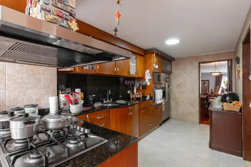 Casa En Arriendo/venta En Santa Barbara Central. Cod V11256
