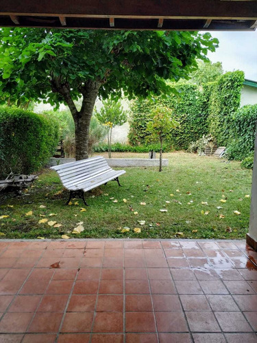 Dúplex 4 Ambientes Con Dos Baños