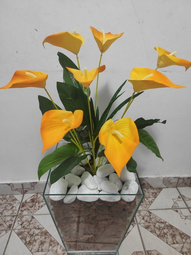 Planta Artificial (lírio Da Paz Amarelo) No Vaso De Vidro | Parcelamento  sem juros