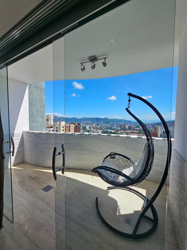 Elena Hidalgo Vende Hermoso Apartamento Residencias Assad Garden El Parral-valencia Carabobo Con Imponente Vista Sobre La Ciudad ,fácil Acceso A La Autopista (solo Clientes)