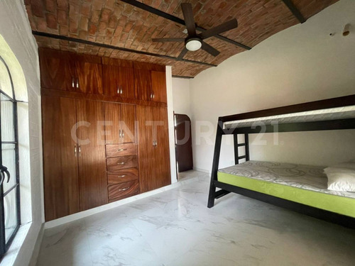 Venta Residencia Trapiche Colima