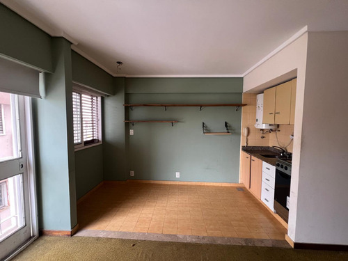 Monoambiente En Alquiler En 45 E 5 Y 6