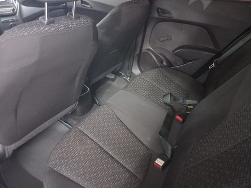 Imagem 9 de 10 de Hb20 1.0 Comfort 12v Flex 4p Manual