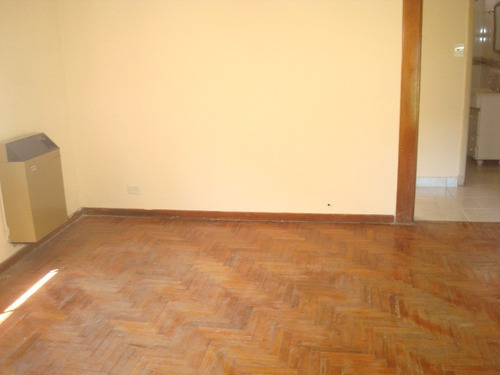 Imagen 4 de 14 de Casa Para 2 Familias En Venta En Moron Centro