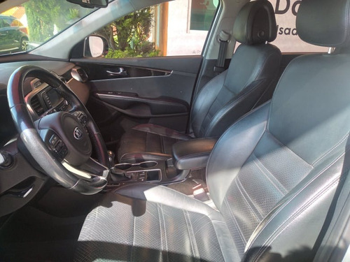 Imagen 8 de 15 de Kia Sorento Ex 2016
