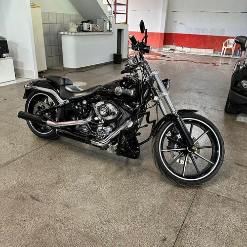 Harley-davidson Softail Breakout