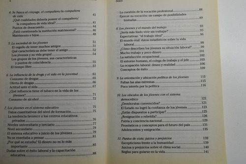 La Juventud Argentina: Una Comparacion De Generaciones C153 (Usado)