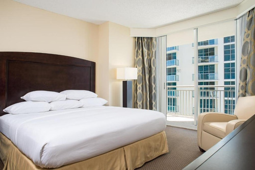 Alquiler Departamento Miami- Sunny Isles Beach- Hilton Double Tree Ocean Point Resort & Spa Sobre La Playa (fee Opcional!!)