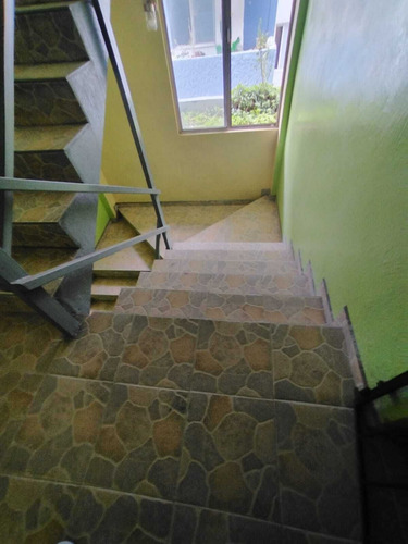 Depto 85 M2, Muy Cuidado, Remodelado Con Estacionamiento , Zona Azcapotzalco