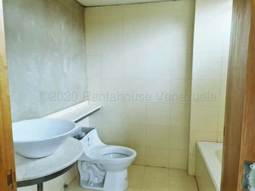 Apartamento Nuevo En Venta Mirador De Los Campitos 24-25189
