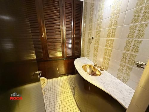Amplia Casa En Venta En El Centro De San Salvador De Jujuy