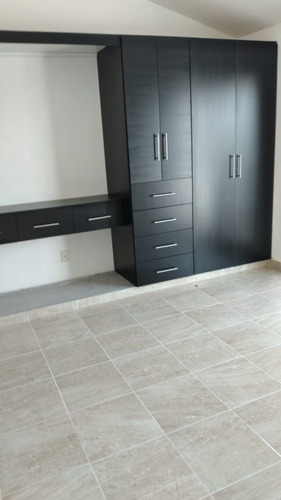 Imagen 7 de 8 de Atractiva Casa En Venta