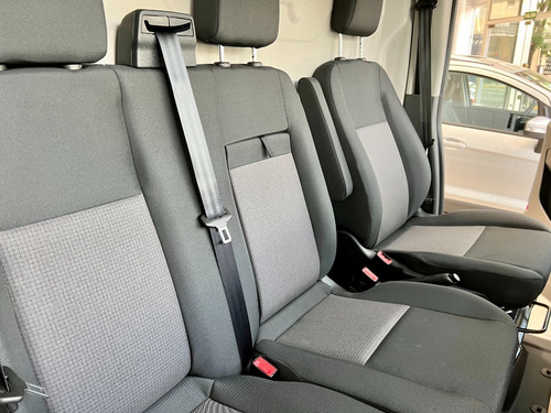 Imagen 18 de 18 de Ford Transit Furgon Largo 0 Km En Stock