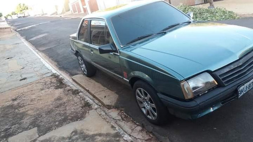 Imagem 8 de 9 de Chevrolet Monza Sedan 1.8