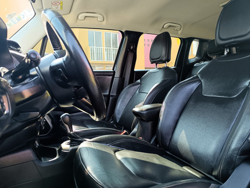 Jeep Renegade 1.8 Latitude 4x2 At