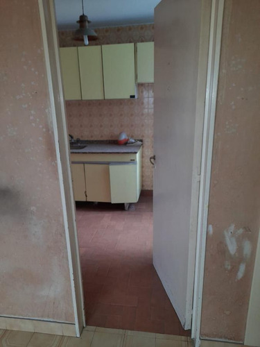Departamento En Venta - 2 Dormitorios 1 Baño - 53 Mts2 - Crucesita