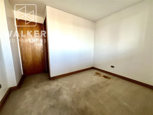 Departamento En Venta De 4 Dorm. En Las Condes