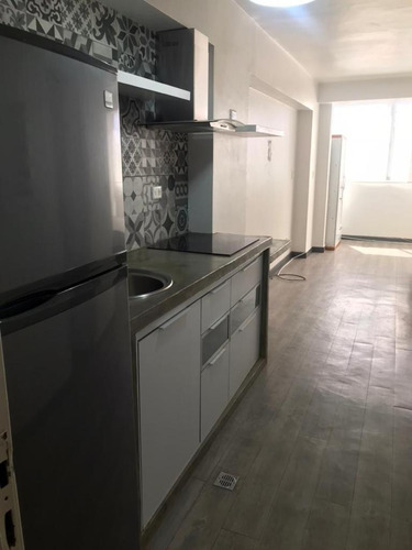 Imagen 16 de 18 de Mo Apartamento En Venta Urb. Playa Moreno