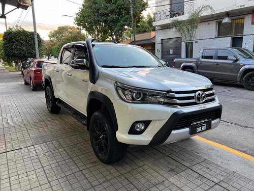 Imagen 5 de 12 de Toyota Hilux 2.8 Cd Srx 177cv 4x4 At /// 2016 - 144.000km