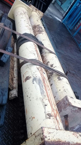 Columna De Hierro Con Base