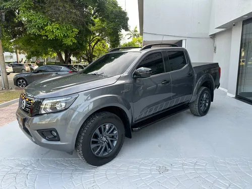 Nissan Frontier 2.5 Le