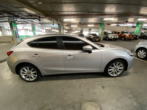 Imagen 11 de 25 de Mazda 3